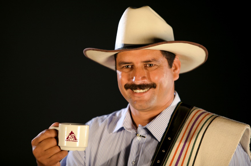 CONTACTO Juan Valdez, ícono del café de Colombia